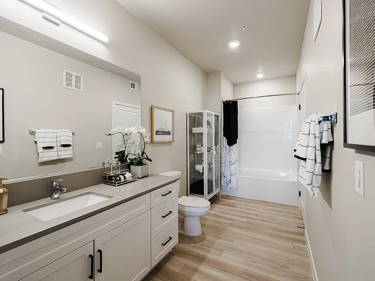 SYNC APARTMENT HOMES — Photo 11