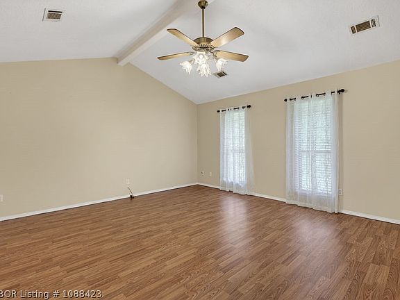 3rd image of 2608 Long Ridge Rd