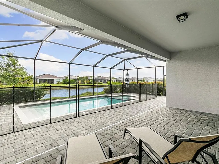 2525 Kona Way — Photo 23