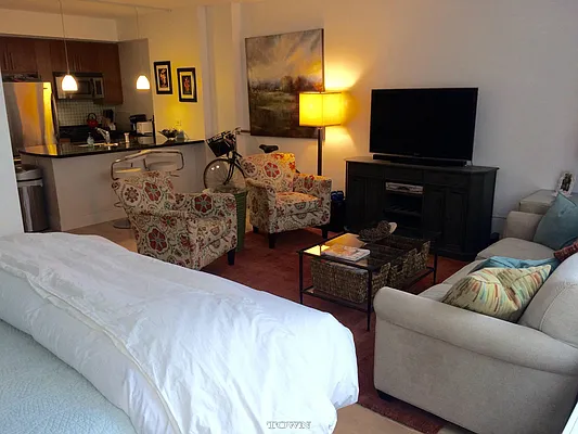 Rented by Town Residential | media 27