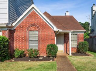 1877 Winship Dr, Cordova, TN 38016