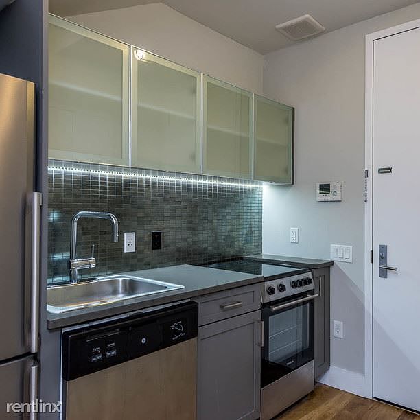 185_leonard_street_4b-16