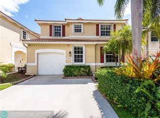 15048 SW 51st St, Davie, FL 33331