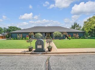 328 Val Verde St, Altus, OK 73521