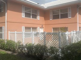 3107 Kingston Ct #1C, West Palm Beach, FL 33409
