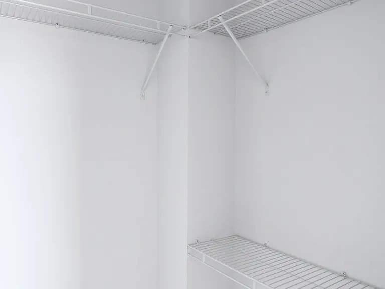 2402 W Carmen Ave #306 — Photo 14
