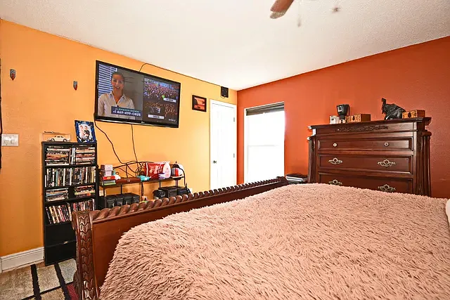 530 Bern Ct — Photo 12