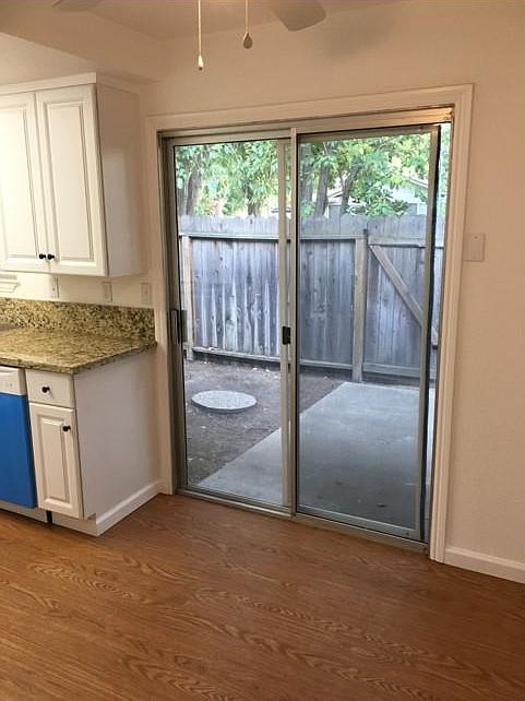 1st image of 3301 Sherwood Ave #1