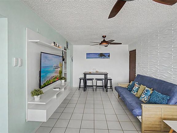 5th image of 302 OCEAN DRIVE #302