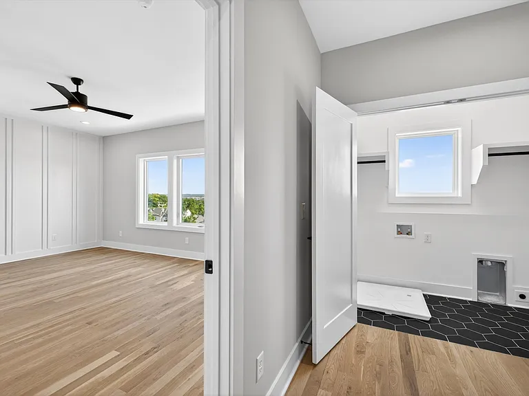 5915 Maxon Ave #B — Photo 38