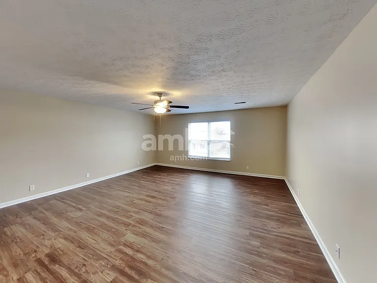 119 Crestwood Ln — Photo 11