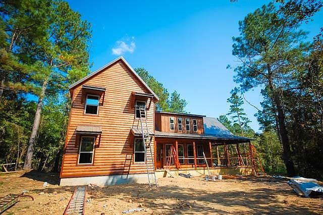 1st image of 386 Oak Stone Ln