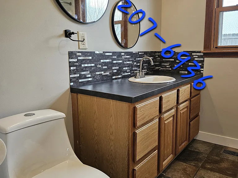 461 S Woodlawn Blvd — Photo 11