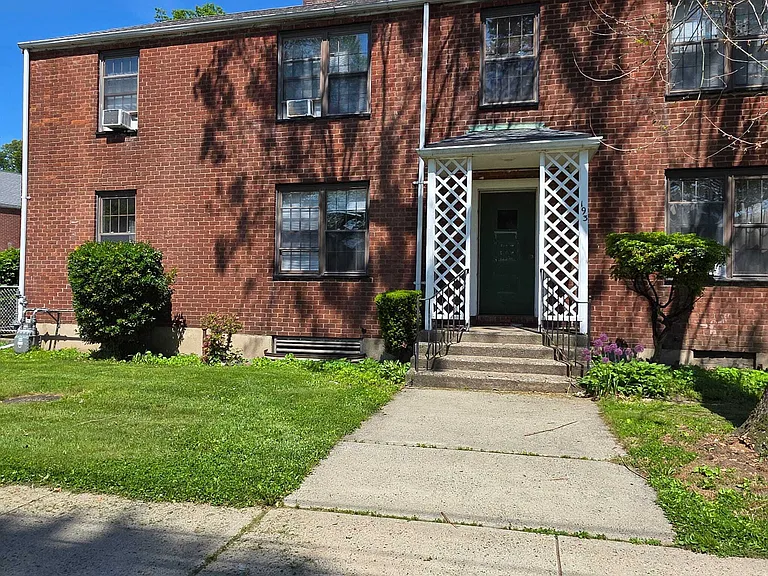 193 Virginia Ave #A — Photo 1