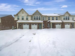 7903 Pinnacle Point Dr, West Chester, OH 45069