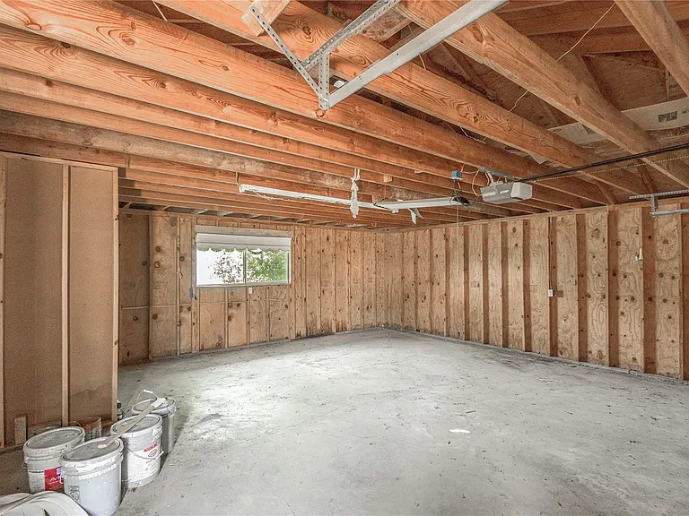 280 Crestmont St — Photo 29