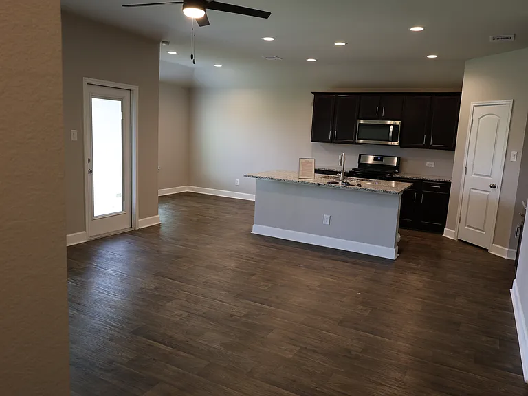 20136 Lecrete Mill Dr — Photo 3