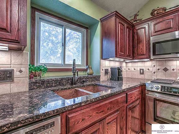 5th image of 7615 S 137th Ave