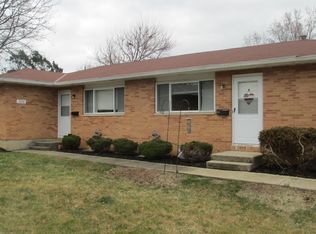 98-100 Cherrington Rd, Westerville, OH 43081