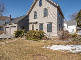 17 Mountain Street, Camden, ME 04843