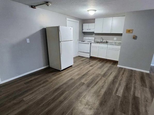18 Nashua Rd #10A