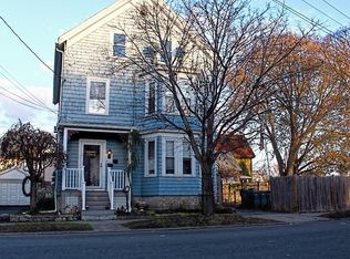 36 Walden St, Lynn, MA 01905
