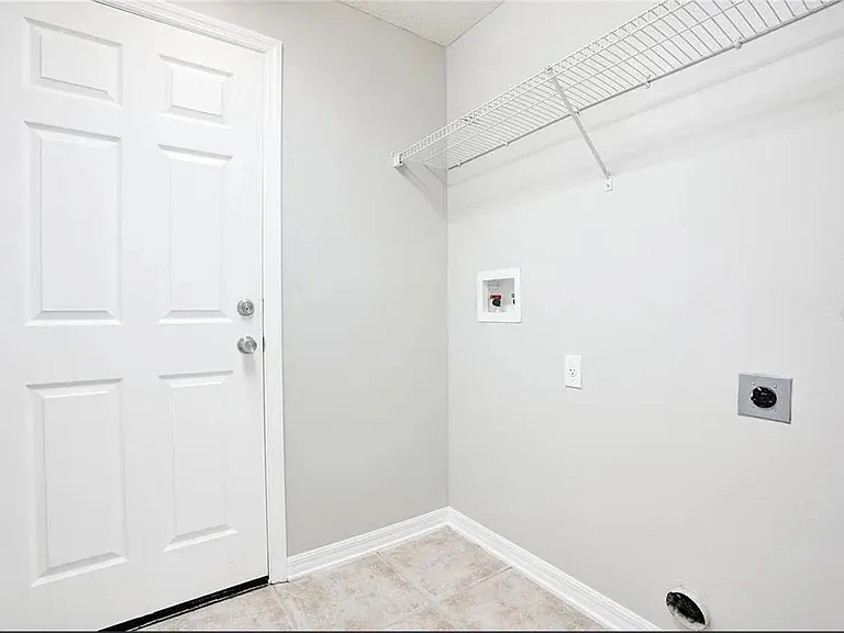 4568 Aguila Pl — Photo 13