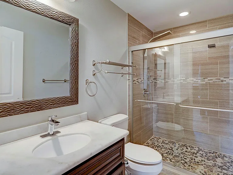 4210 Marina St — Photo 13