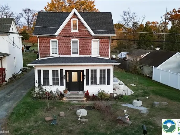 129 Rattlesnake Hill Rd, Boyertown, PA 19512