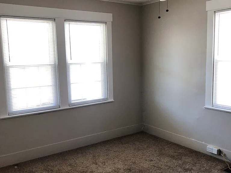 9032 Pilot Ave — Photo 4