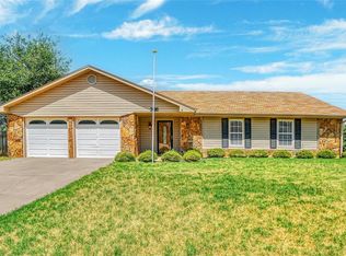 3616 Ranch Rd E, Altus, OK 73521