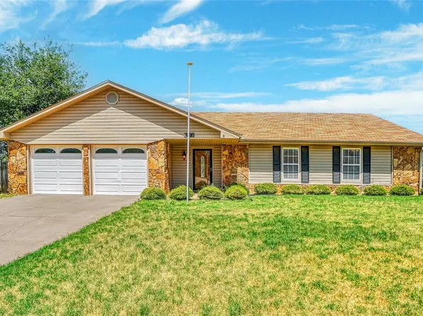 3616 Ranch Rd E, Altus, OK 73521