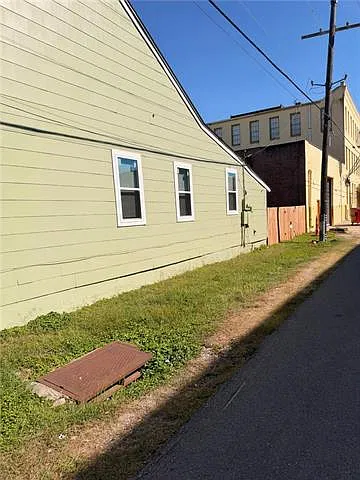 2 bed, 1.0 bath, 900 sqft, $1,500 — Photo 3