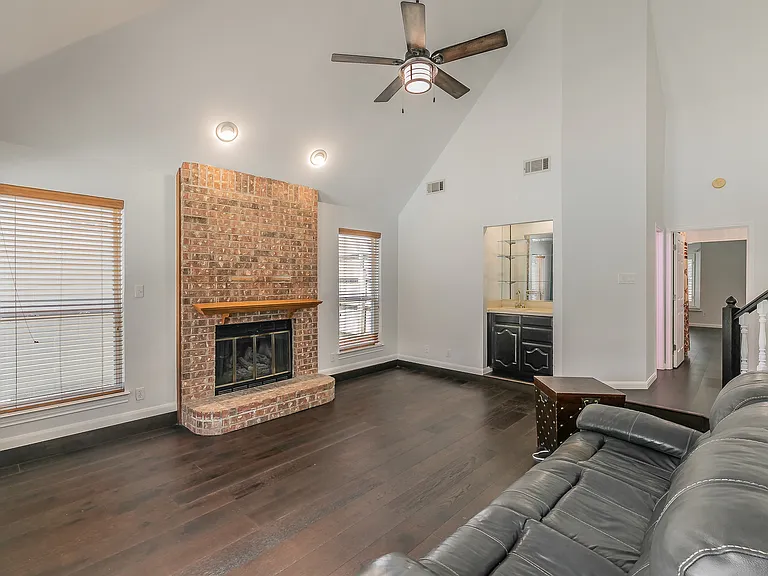 2 Edgemere Ct — Photo 10