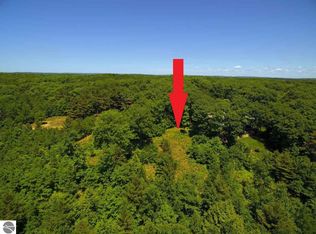 LOT Southview Drive Onekama, Onaway, MI 49765