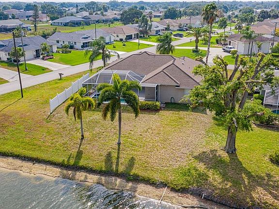 4th image of 53 Bunker Ln