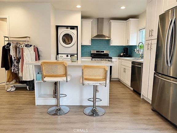 5th image of 3422 Holyoke Dr