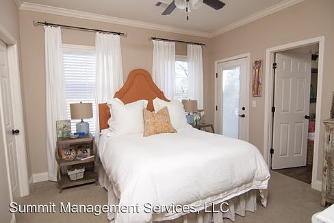 4th image of 103 Chisholm Trl