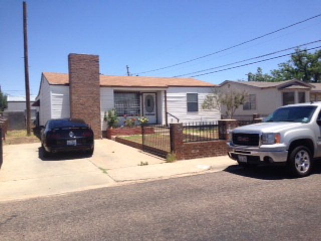 1st image of 2725 N Colonial Dr