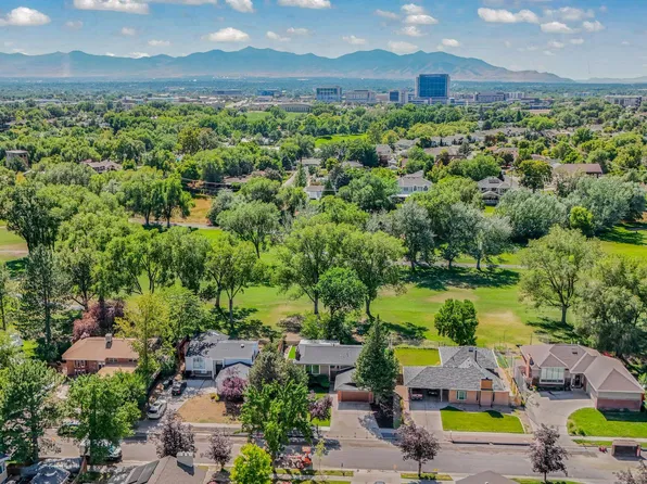 5130 S Caribbean Way, Murray, UT 84107
