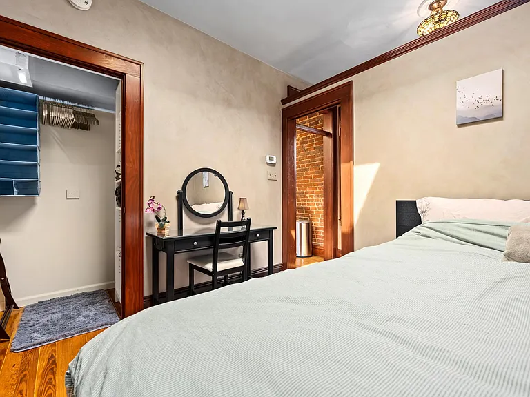 141 W Archer Pl — Photo 14