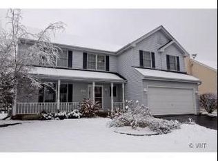 1859 Sheffield Ln, Geneva, IL 60134