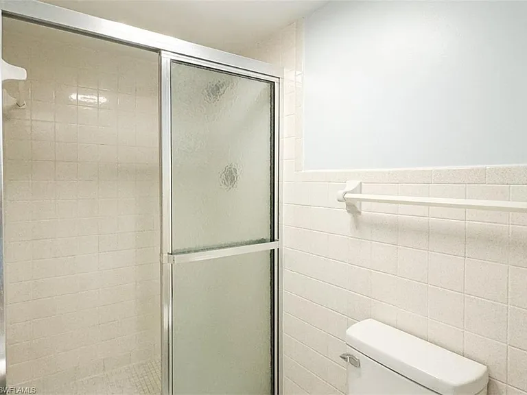 788 Park Shore Dr #D27 — Photo 28