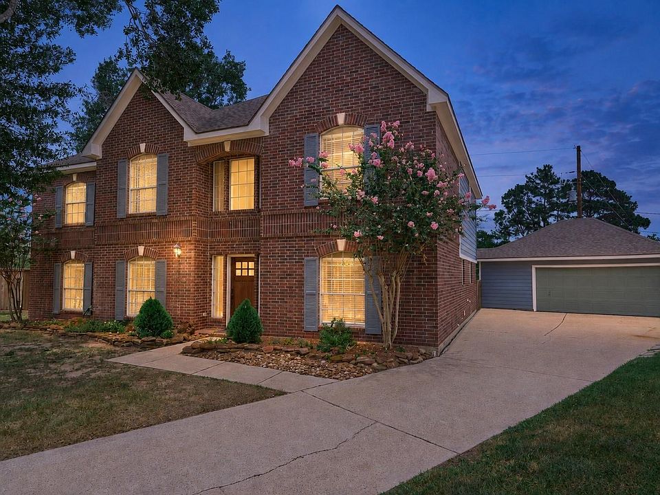 1st image of 28130 Laura Ct