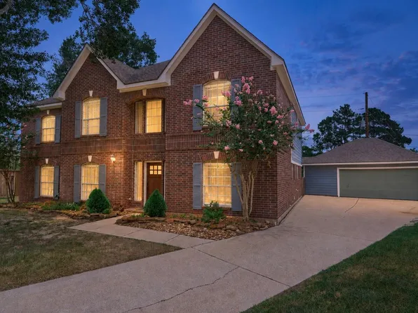 28130 Laura Ct, Conroe, TX 77385