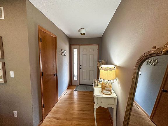 4th image of 2113 Norcor Ave APT 3