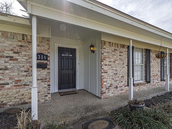 2nd image of 3316 Arawak Pl
