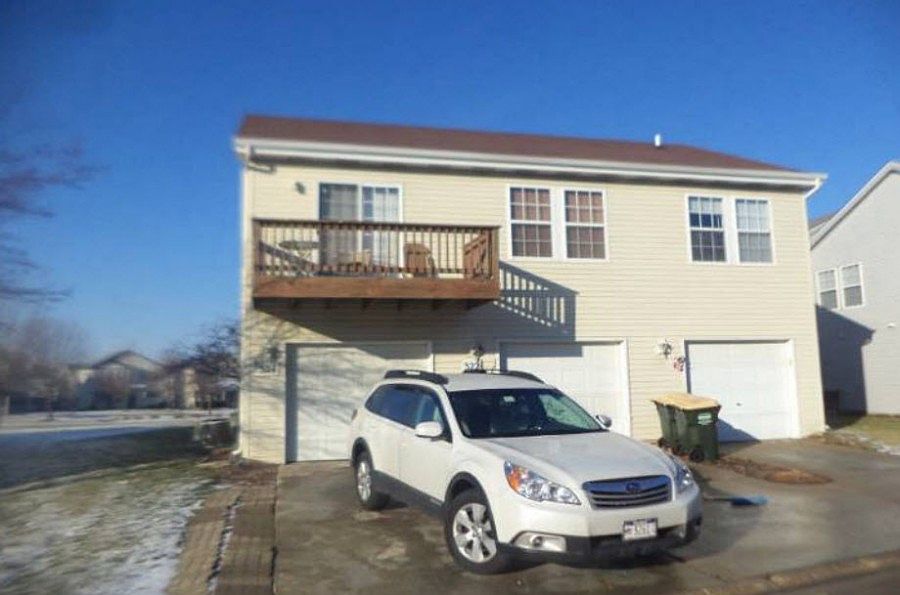 2nd image of 324 Ogden Falls Blvd