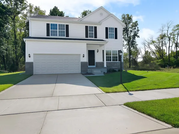 18818 Sapphire St, Lowell, IN 46356