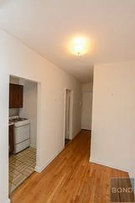 Rented by Bond New York | media 4